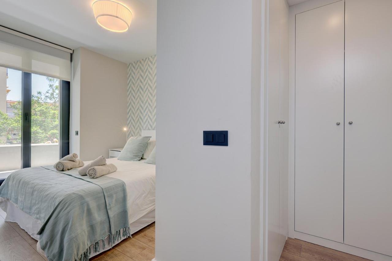 Stylish 2 Bedroom Apartment In Estepona Old Town Exterior foto